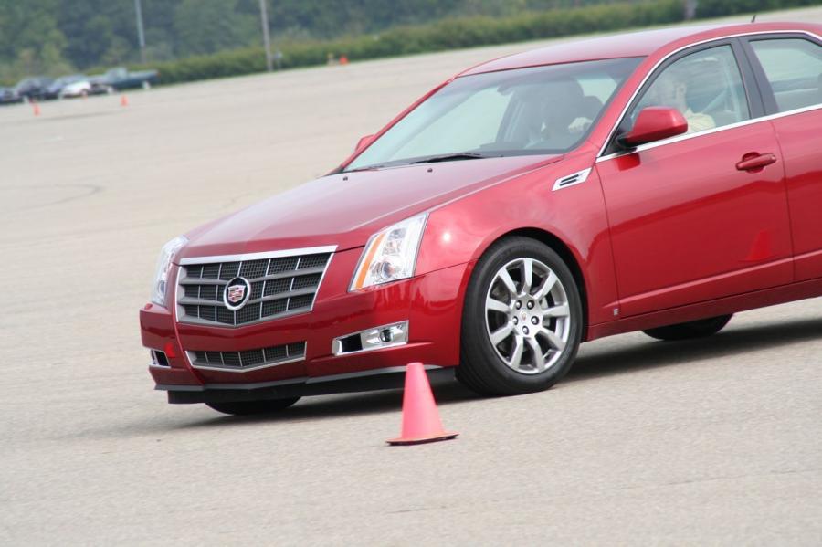  Cadillac CTS 2008 года  (фото 170 из 293)